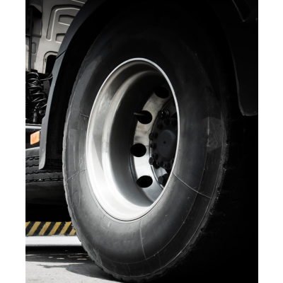 Pneuservis nákladních vozidel (EN)