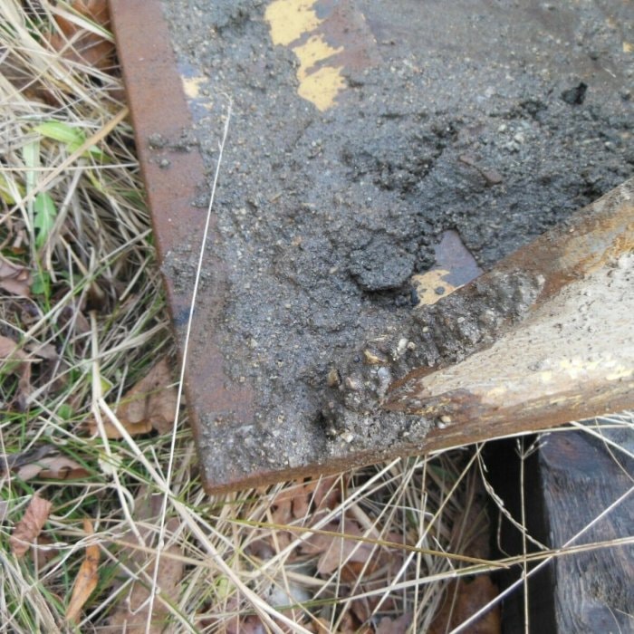 VOLVO 120L - Lžíce 3,8m3