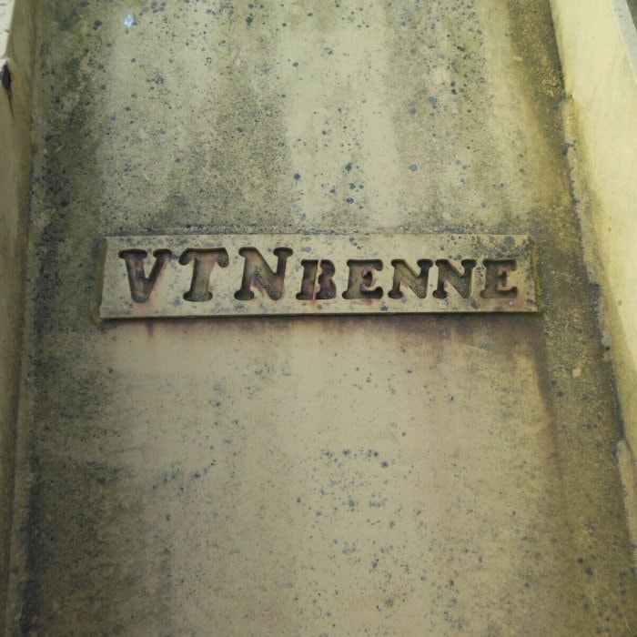 VOLVO 120L - Lžíce 3,8m3