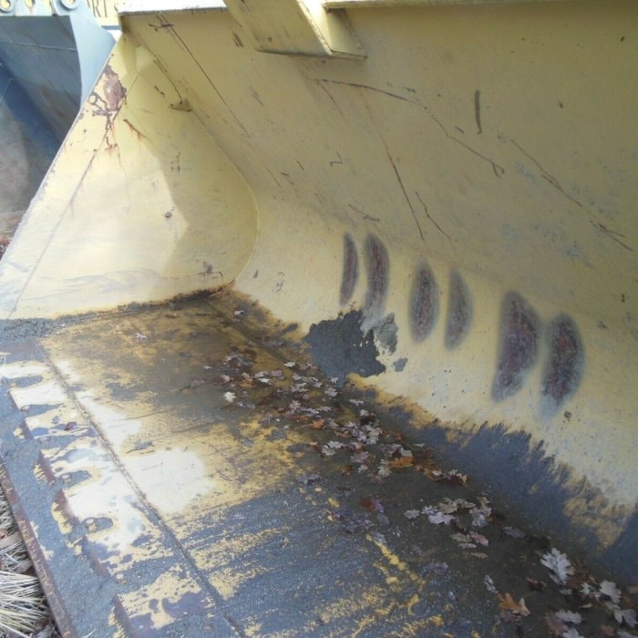 VOLVO 120L - Lžíce 3,8m3