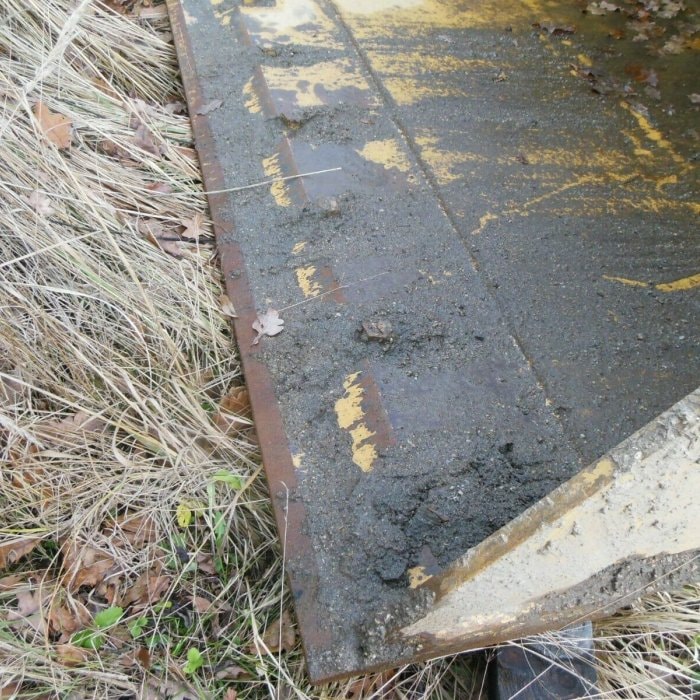 VOLVO 120L - Lžíce 3,8m3