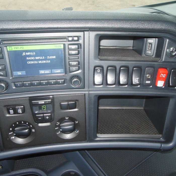 SCANIA 16 R 580, V8, 8X4, 164.000 KG, TO