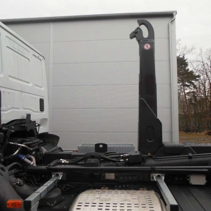 IVECO X-WAY AD 280X46, 6X2, STEERED/LIFT AXLE, TNH 20T, IMMEDIATE!