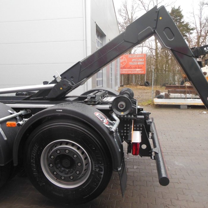 IVECO X-WAY AD 280X46, 6X2, STEERED/LIFT AXLE, TNH 20T, IMMEDIATE!