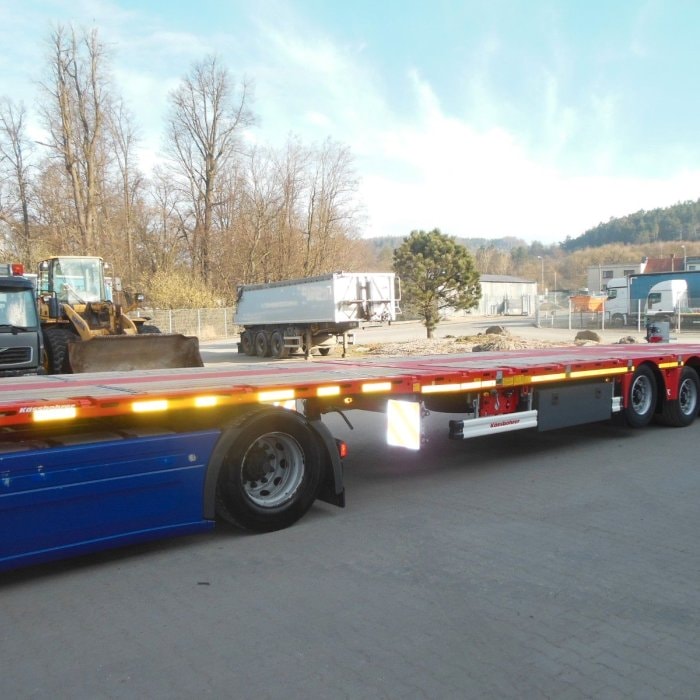 Kässbohrer K.SPA M 3, MEGA-PLATO-TELESKOP 7m návěs pro nákladní přepravu
