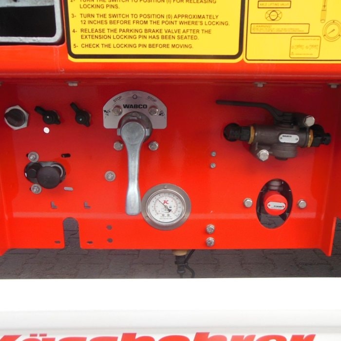 Kässbohrer K.SPA M 3, MEGA-PLATO-TELESKOP 7m návěs pro nákladní přepravu