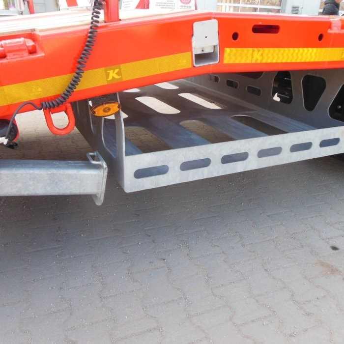 Kässbohrer K.SPA M 3, MEGA-PLATO-TELESKOP 7m návěs pro nákladní přepravu