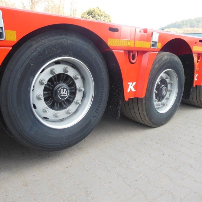 Kässbohrer K.SPA M 3, MEGA-PLATO-TELESKOP 7m návěs pro nákladní přepravu