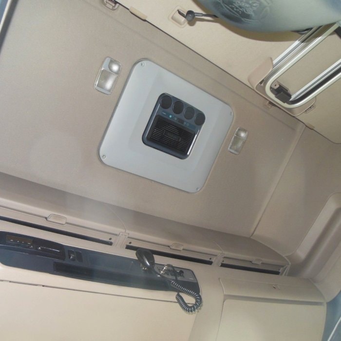 SCANIA R450, SCR BEZ EGR, RETARDÉR, NEZÁVISLÁ KLIMATIZACE, PLNÉ VZDUCHOVÉ ODPRUŽENÍ