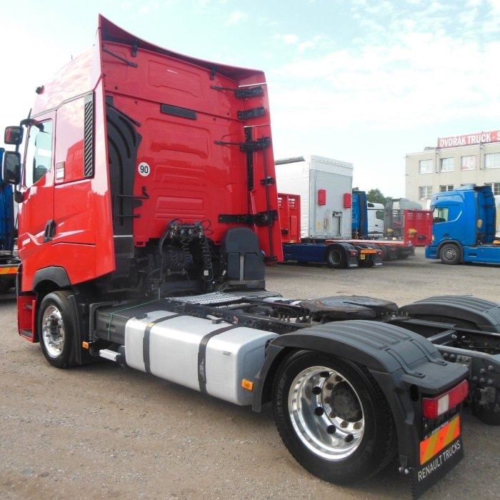 RENAULT T520 HIGH, LowDeck