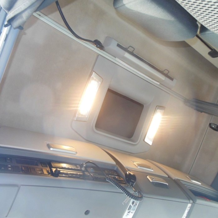 RENAULT T520 HIGH, LowDeck