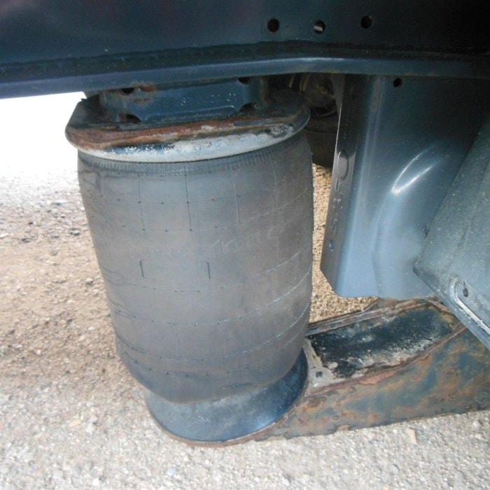 KRONE SD, LOWDECK, SAF, ZDVIHACÍ NÁPRAVA