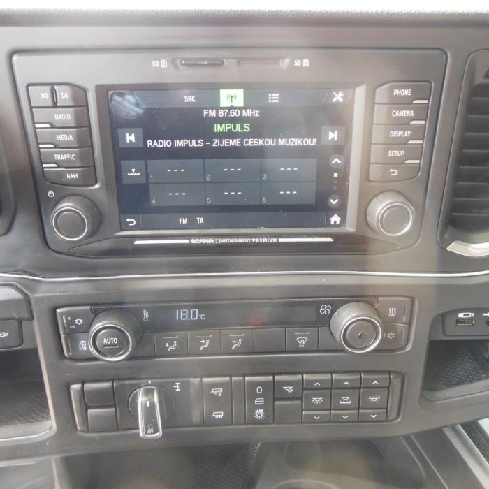 SCANIA R450, LowDeck, Retarder, Nezávislá klima