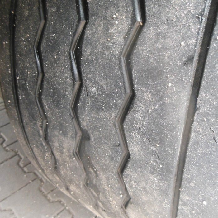 KRONE SD Mega Liner, Zvedací náprava návěs pro nákladní přepravu