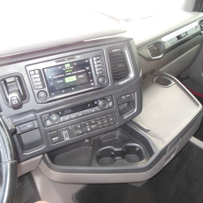 SCANIA R450,LOWDECK,RETARDER,MOTORSCHADE WASSERLECK