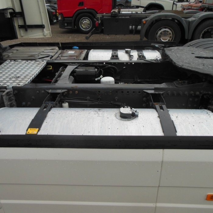 VOLVO FH 13/500, Globe XL, nezávislá klima