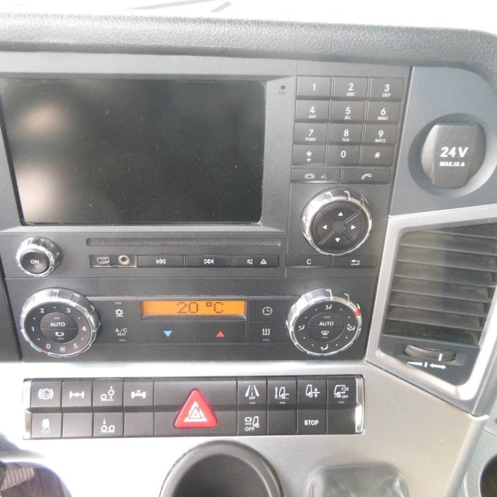 MERCEDES-BENZ ACTROS 2546, 24 PALLETS, TAIL LIFT, ALU RIMS, TOP!!