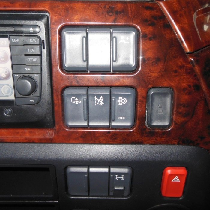 DAF XF 106.510 SSC, MANUÁL, RETARDÉR