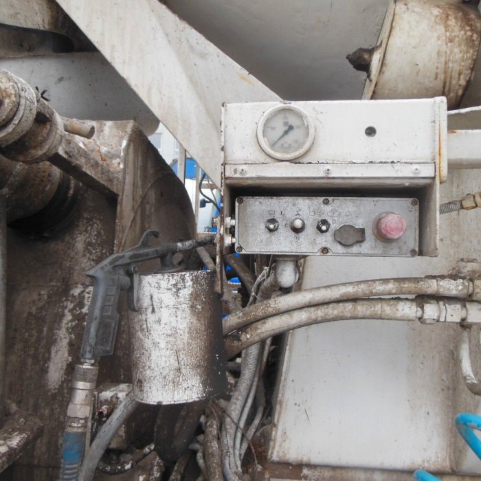 MERCEDES-BENZ ACTROS 3241, LIEBHERR 7m3, PUTZMEISTER PUMP 24m