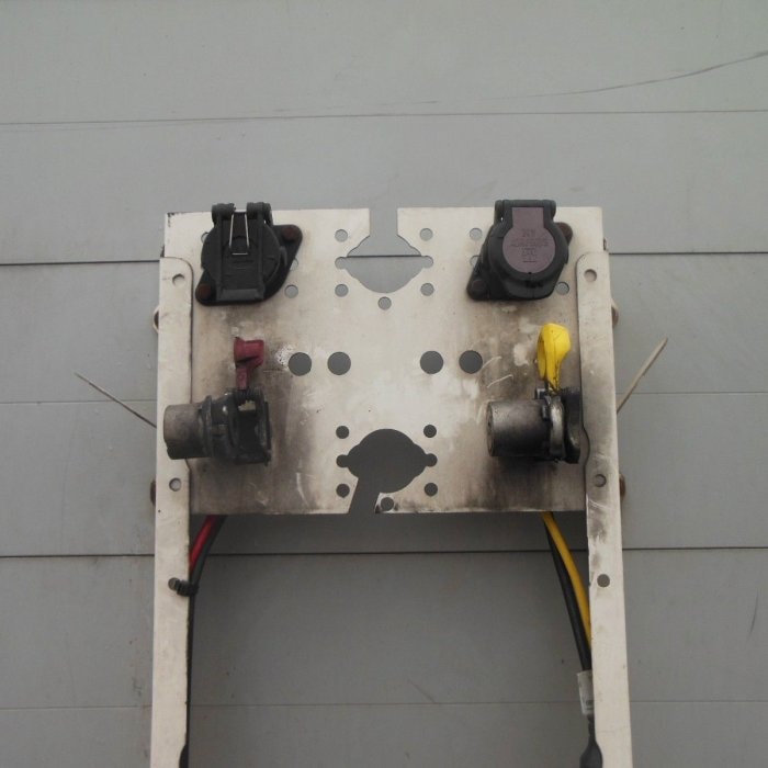 FLIEGL SZS 320. LOWDECK, 2 NÁPRAVY! návěs pro nákladní dopravu