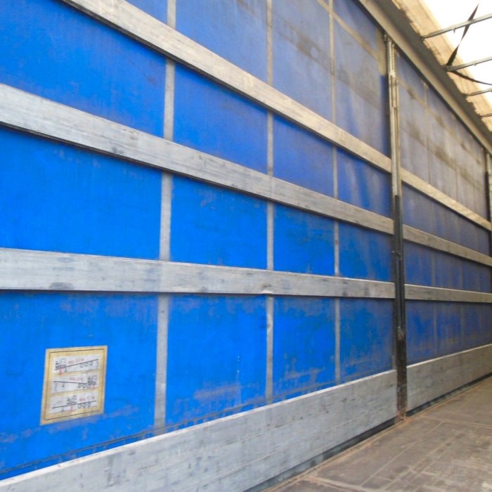 FLIEGL SZS 320. LOWDECK, 2 NÁPRAVY! návěs pro nákladní dopravu