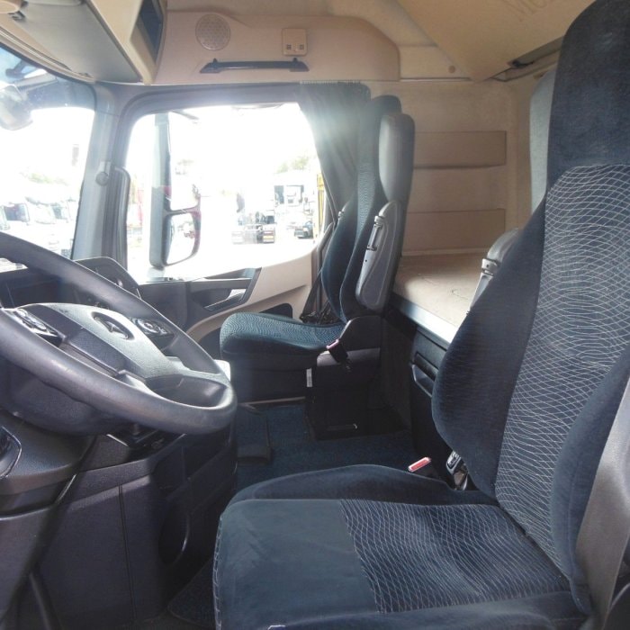 MERCEDES-BENZ ACTROS 1848 LOWDECK