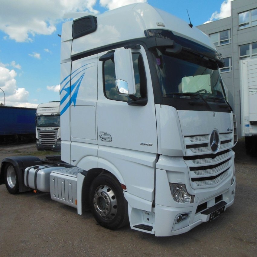 MERCEDES-BENZ ACTROS 1848 LOWDECK