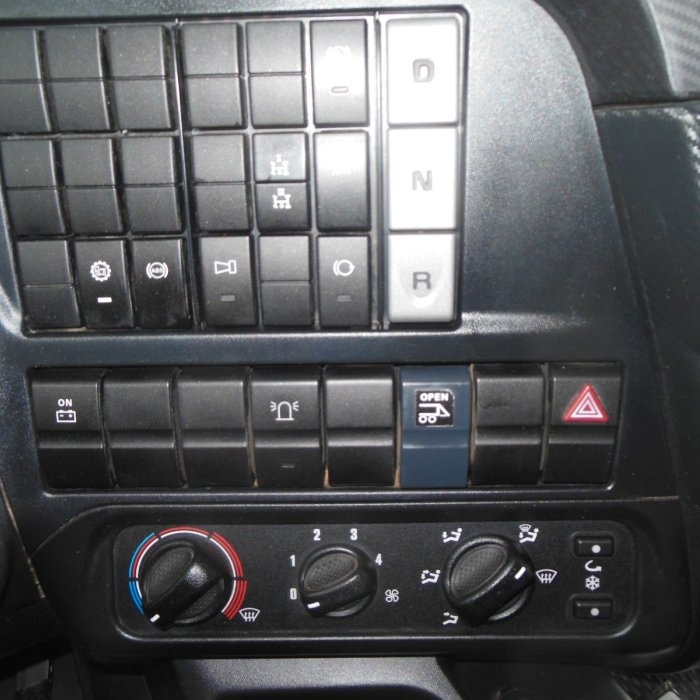 IVECO TRAKKER AD410T45W, 8X8, BORDMATIC, TOWING DEVICE