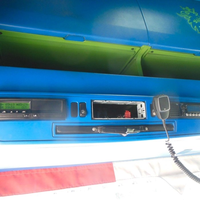 SCANIA R520, V8, TOP STAV!!