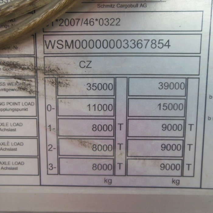 SCHMITZ SCB, BOX NA PALETY, ZDVIHACÍ NÁPRAVA