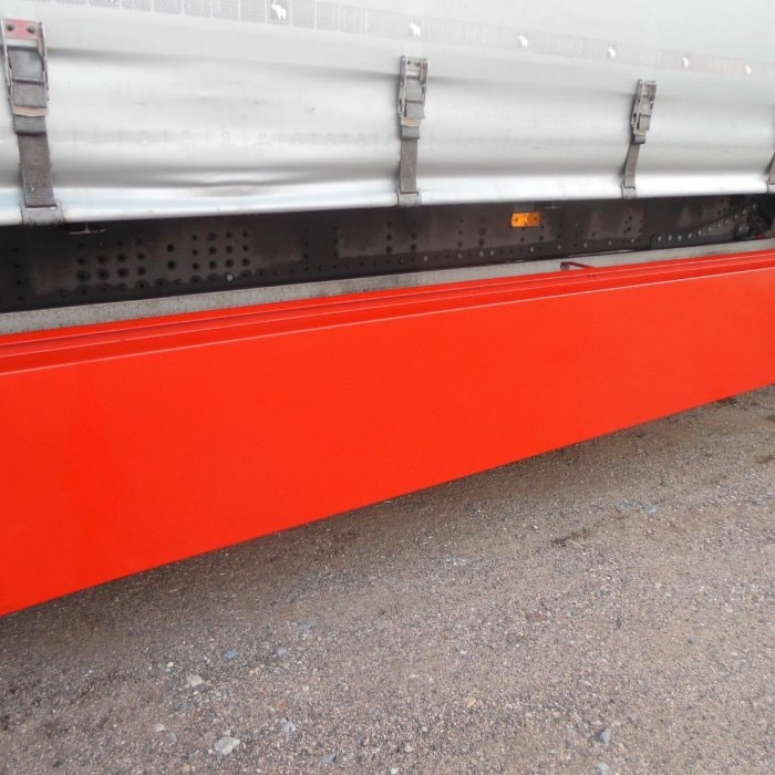 SCHMITZ SCB, BOX NA PALETY, ZDVIHACÍ NÁPRAVA