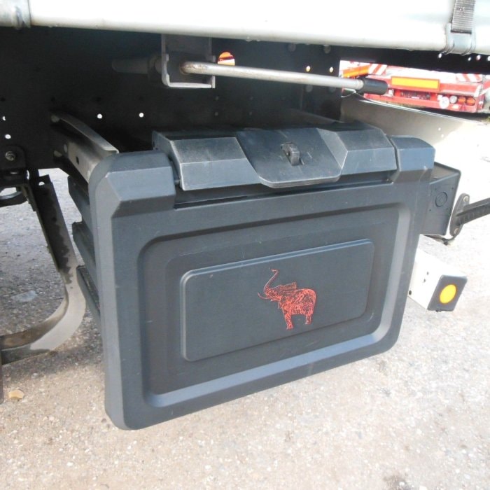 SCHMITZ SCB, BOX NA PALETY, ZDVIHACÍ NÁPRAVA