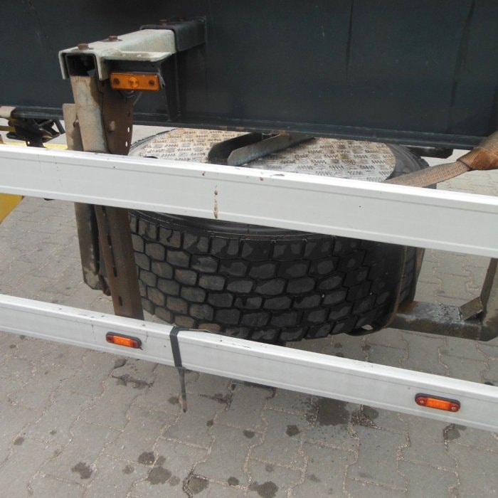 SVAN, NCH 303, NÁSTAVBA DOLL, 2× ZDVIHACÍ NÁPRAVA