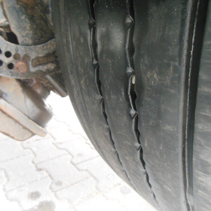 SVAN, NCH 303, NÁSTAVBA DOLL, 2× ZDVIHACÍ NÁPRAVA