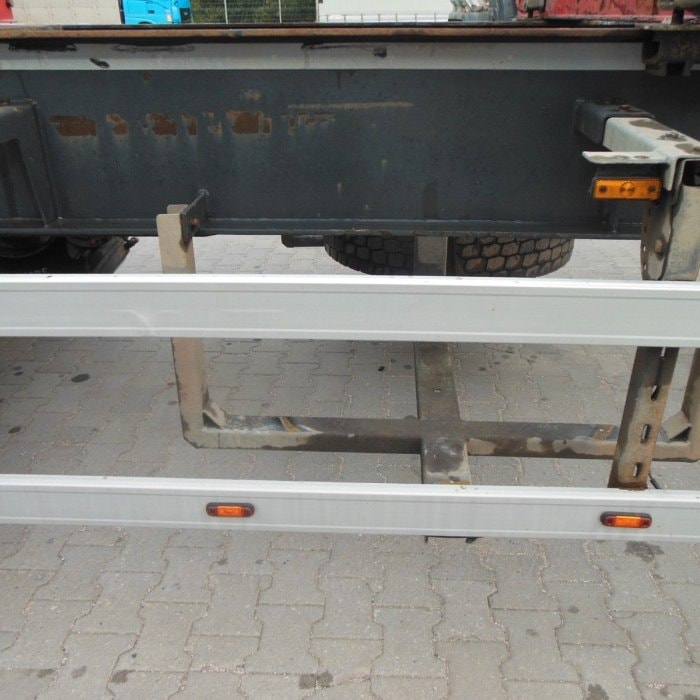 SVAN, NCH 303, NÁSTAVBA DOLL, 2× ZDVIHACÍ NÁPRAVA