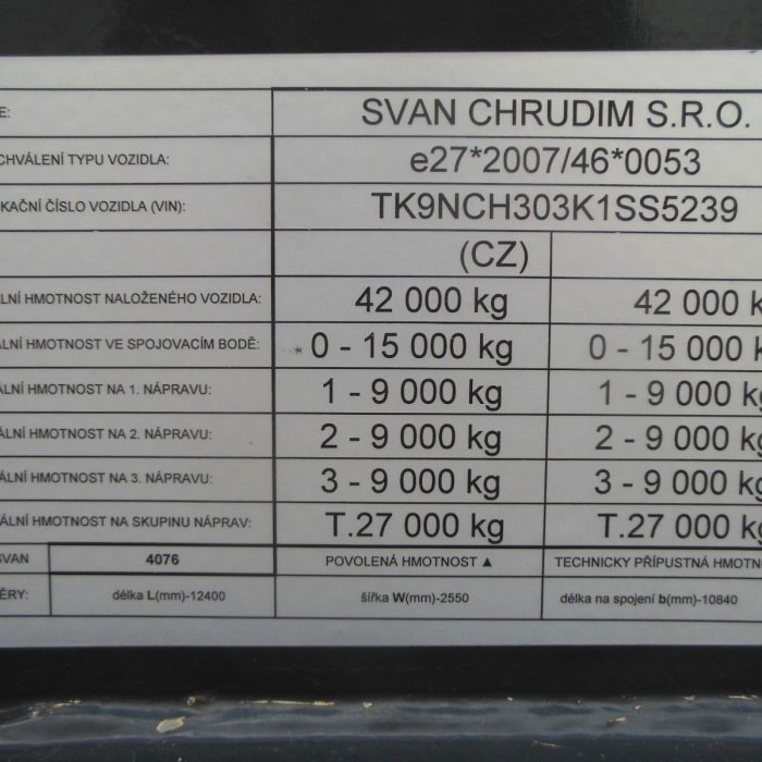 SVAN, NCH 303, NÁSTAVBA DOLL, 2× ZDVIHACÍ NÁPRAVA