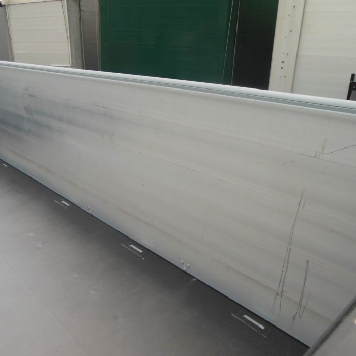 Schwarzmüller Z2, Nový-Neregistrovaný-Skladem přívěs pro nákladní přepravu