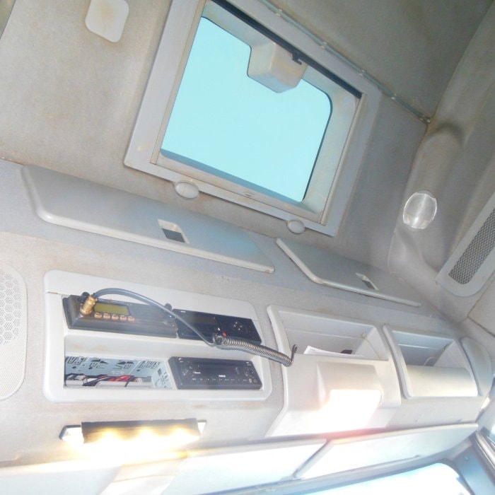 IVECO EUROCARGO 120E25, VOLL LUFT, PRITSCHE 9,1 M!!!