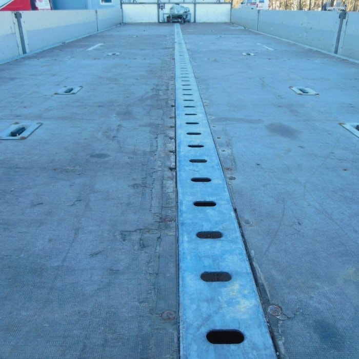 IVECO EUROCARGO 120E25, VOLL LUFT, PRITSCHE 9,1 M!!!