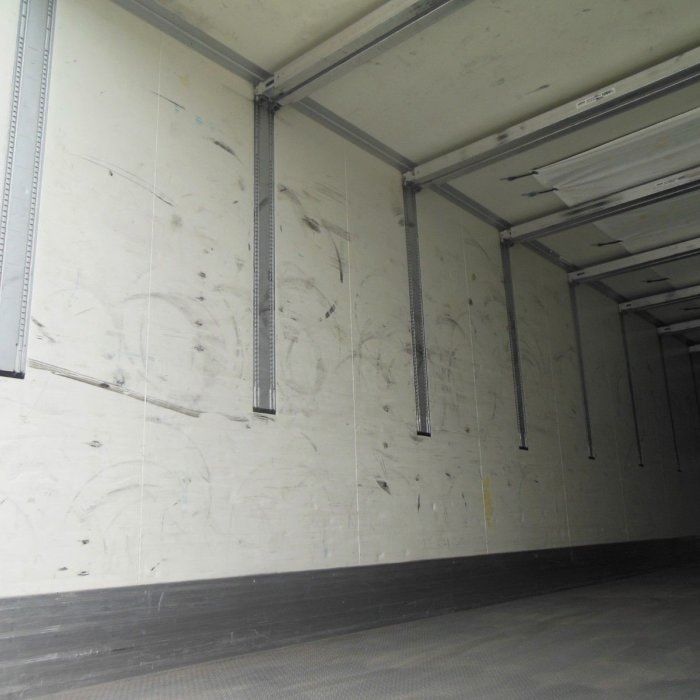 KOEGEL SVT 24, DVOUPODLAŽNÍ, CHLADICÍ JEDNOTKA CARRIER VECTOR 1550