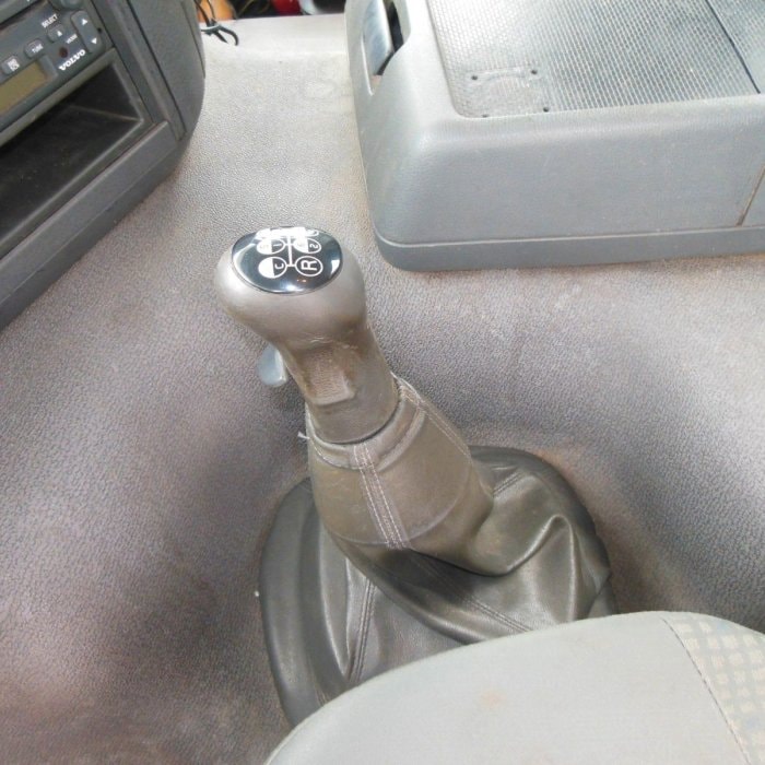 VOLVO FM 9/260, 4X4, САМОСВАЛ S3, PALFINGER PK 12002