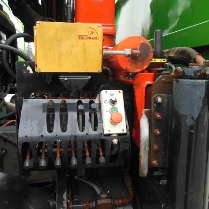 VOLVO FM 9/260, 4X4, САМОСВАЛ S3, PALFINGER PK 12002