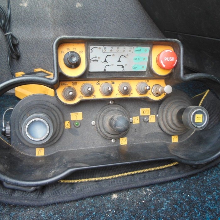 VOLVO FM 9/260, 4X4, САМОСВАЛ S3, PALFINGER PK 12002