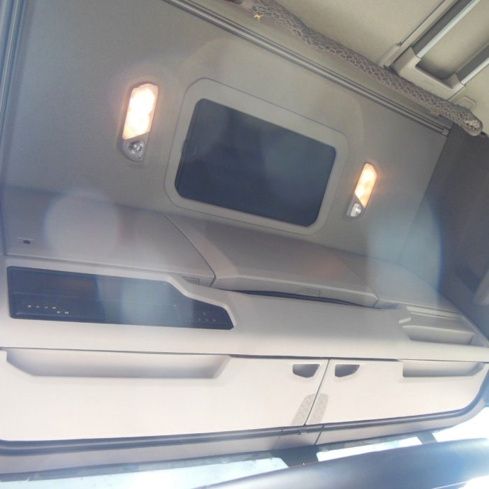 SCANIA S 530, V8, RETARDER, STAND AIRCON, TOP!!!