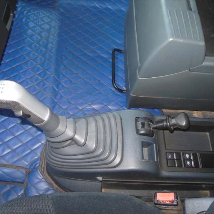 MAN TGX 18.480 BLS, Manuál, Standart