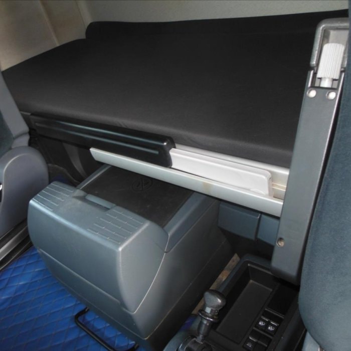 MAN TGX 18.480 BLS, Manuál, Standart