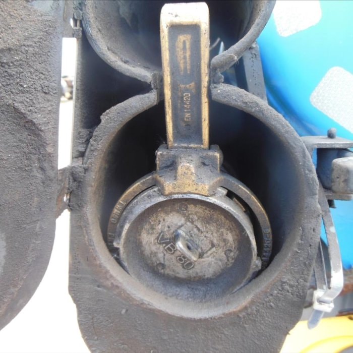 Willig-Haller, 24.589 l, 4 komory návěs pro nákladní přepravu