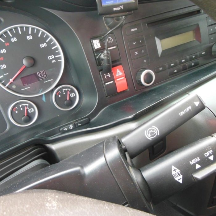 MAN TGM 18.290, Ruka HYVA HB100X