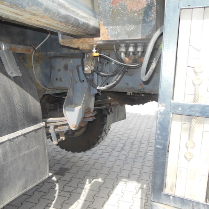 Renault Midlum 220.14,4x4, plošina čela Tel 18, izolovaná