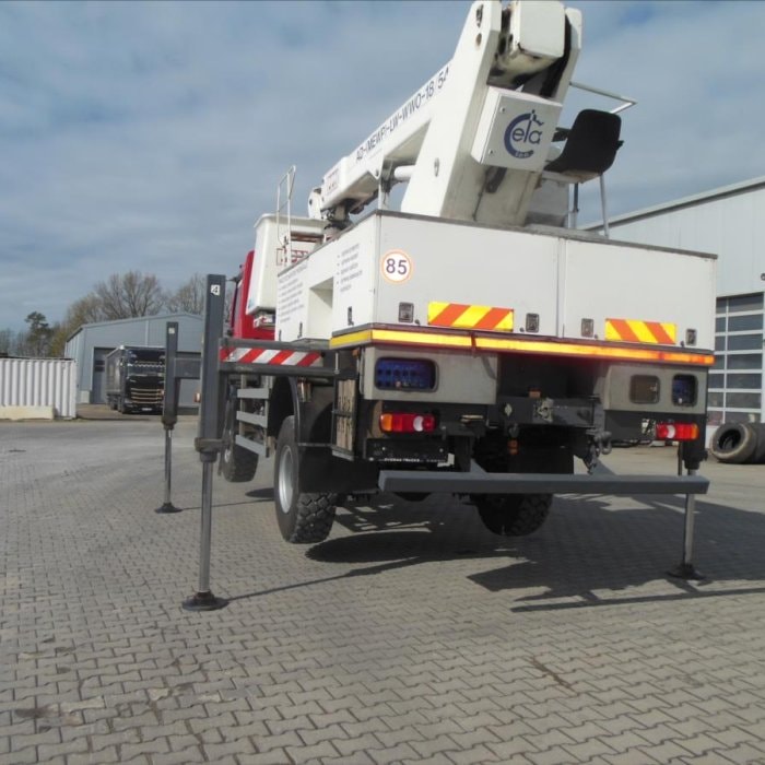 Renault Midlum 220.14,4x4, plošina čela Tel 18, izolovaná